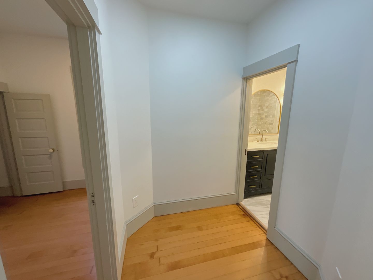 2215 Rockefeller Ave - Everett - Washington - 3 bed, 2 bath rental property