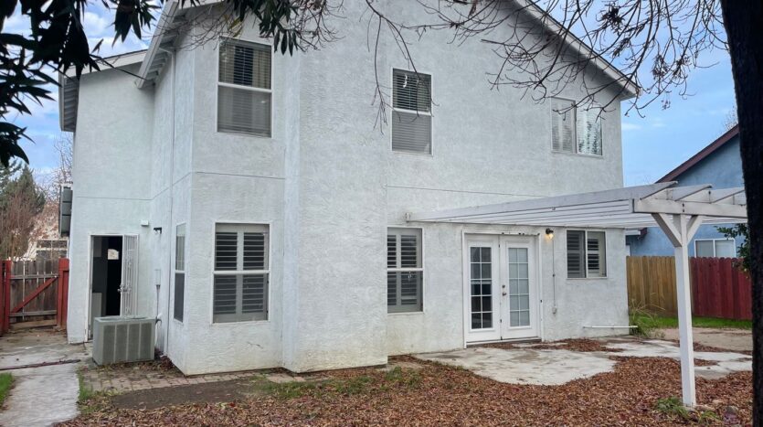 2234 Prestwick St - Stockton - California - 3 bed, 2.5 bath rental property