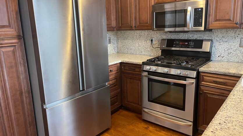 2234 Prestwick St - Stockton - California - 3 bed, 2.5 bath rental property