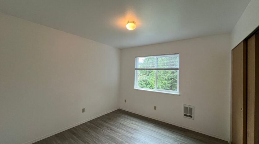 2322 Happy Ct. - Bellingham - Washington - 4 bed, 2 bath rental property