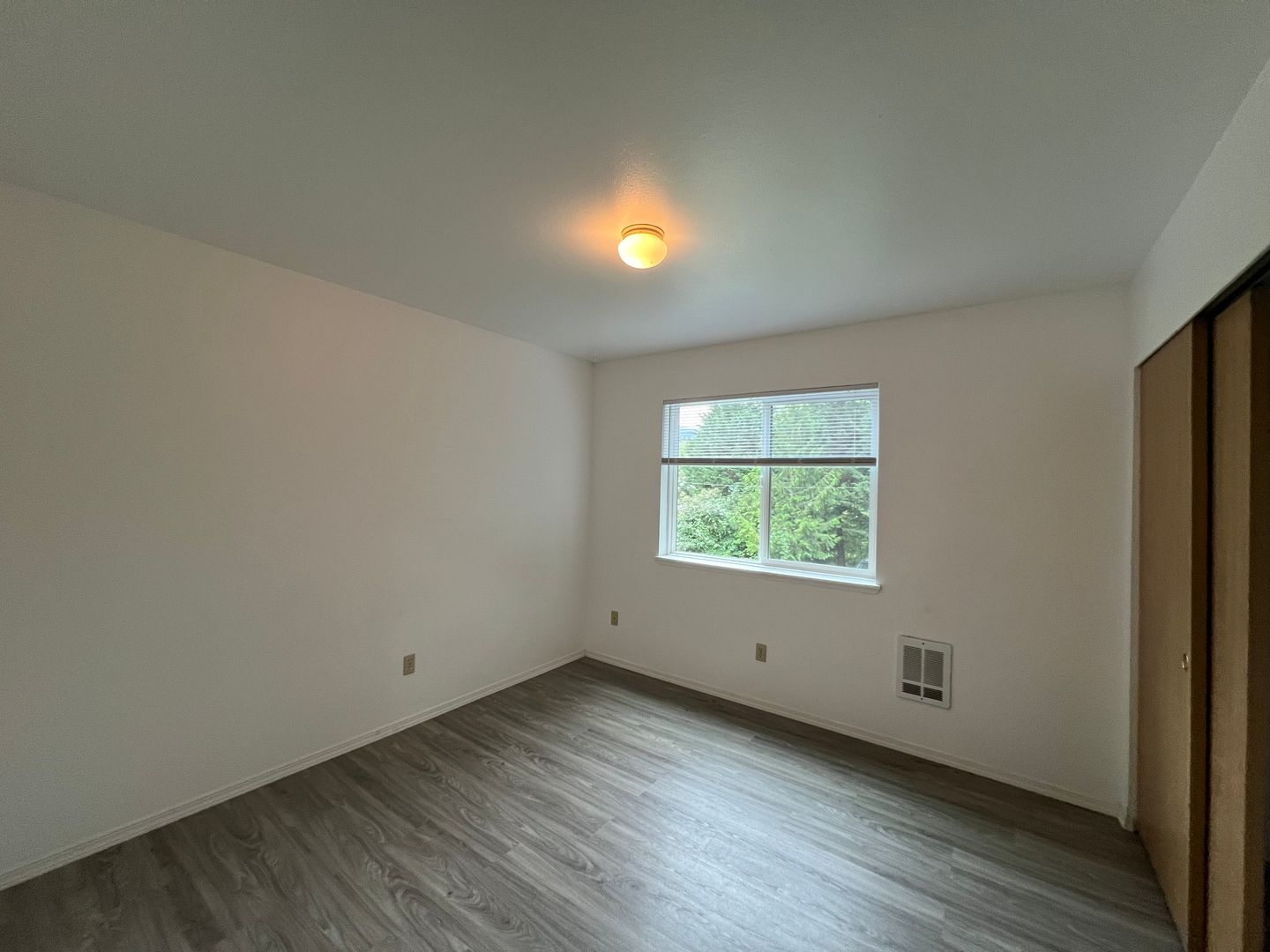 2322 Happy Ct. - Bellingham - Washington - 4 bed, 2 bath rental property