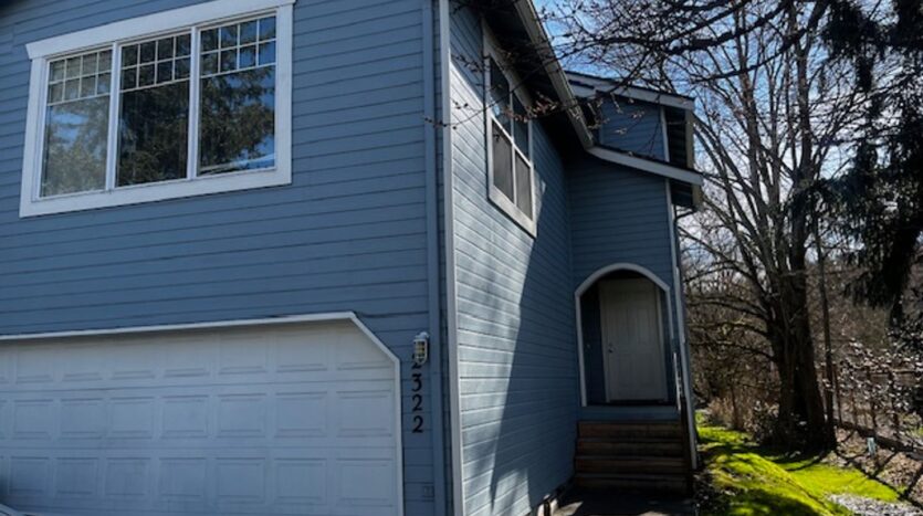 2322 Happy Ct. - Bellingham - Washington - 4 bed, 2 bath rental property