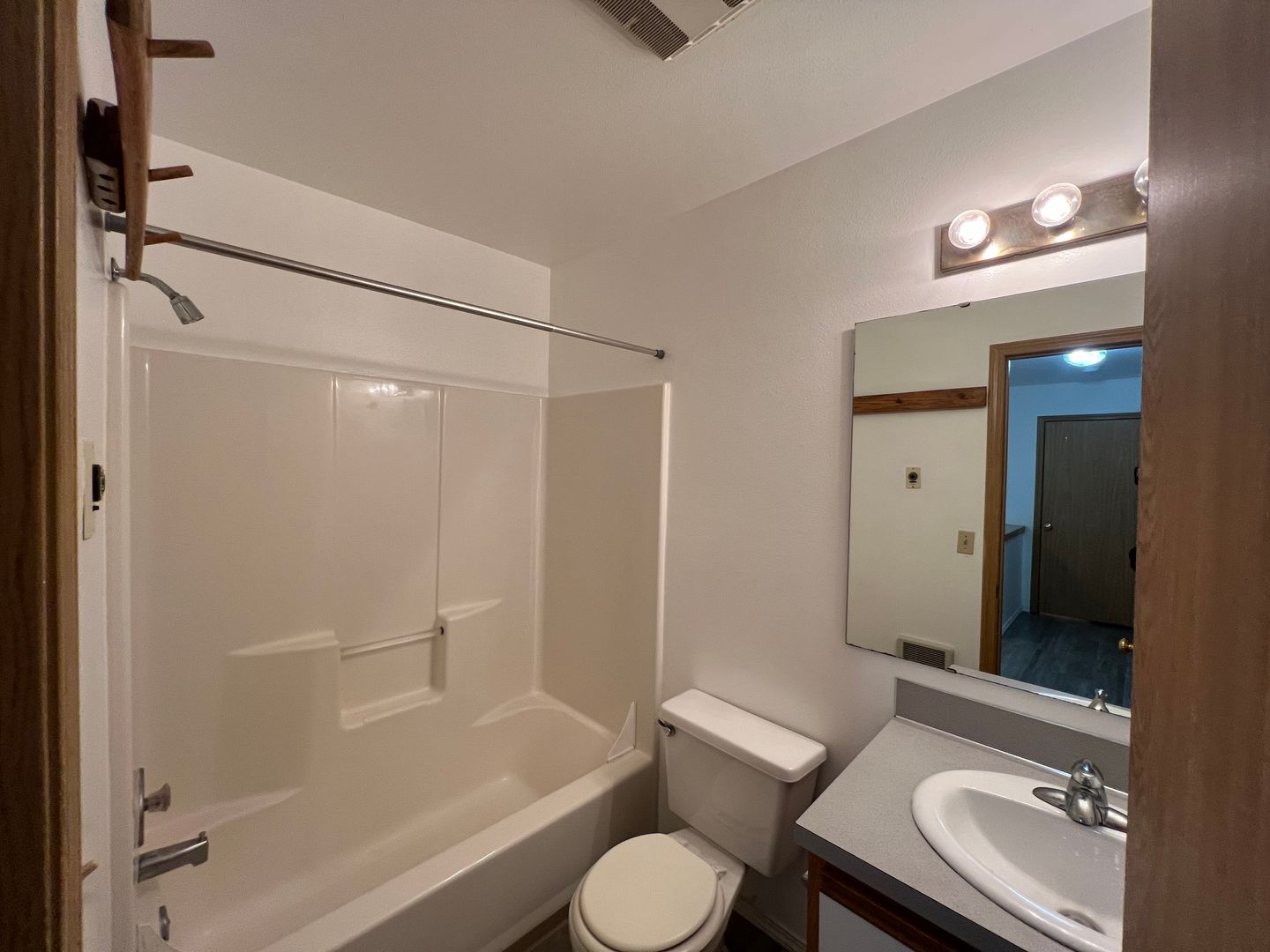 2322 Happy Ct. - Bellingham - Washington - 4 bed, 2 bath rental property