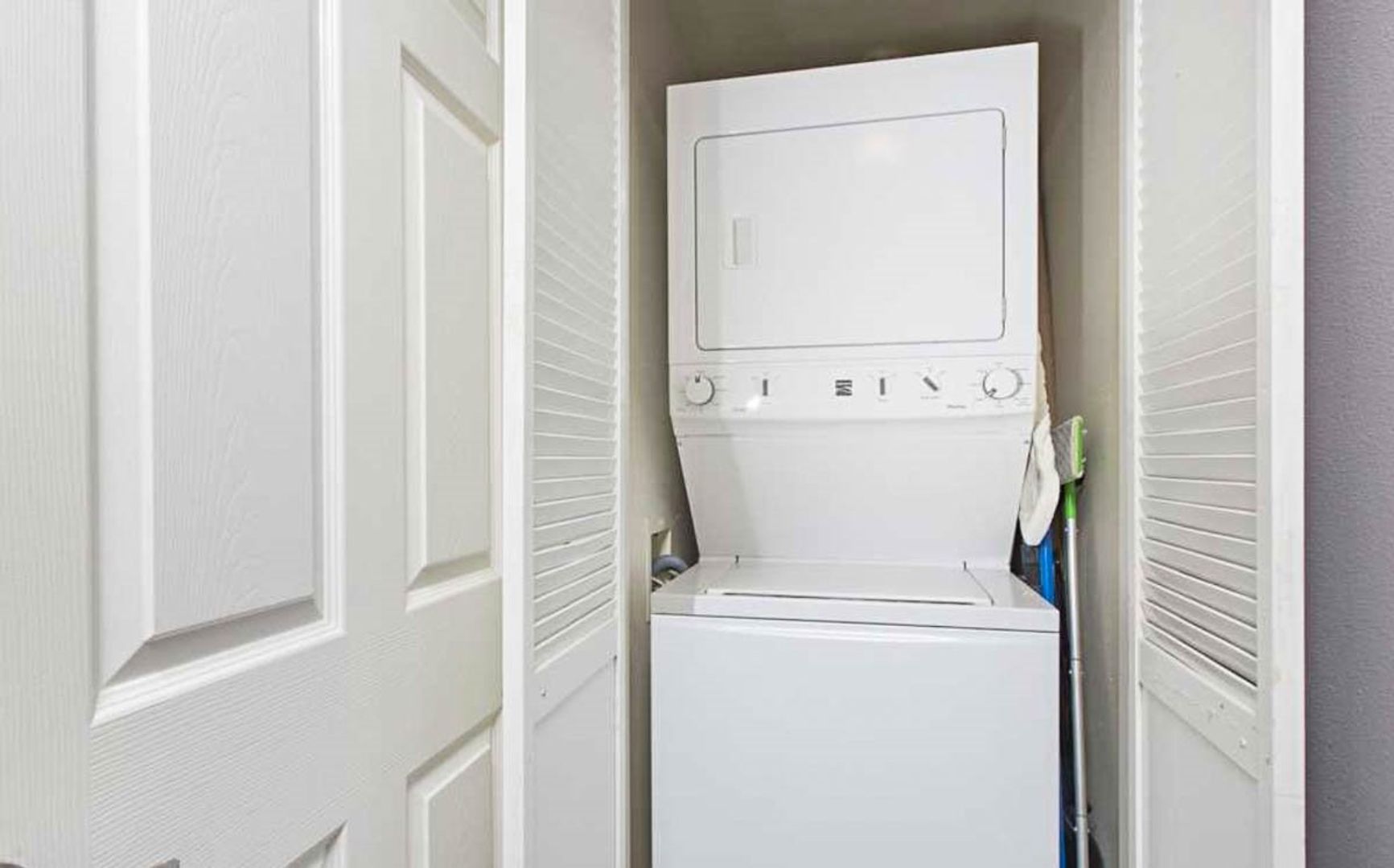 2400 5th Ave #218 - San Diego - California - 1 bed, 1 bath rental property