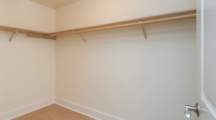 25 N Broadway Unit 303 - Tacoma - Washington - 2 bed, 2 bath rental property