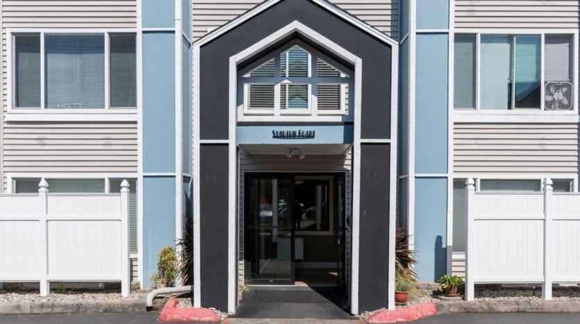 25 N Broadway Unit 303 - Tacoma - Washington - 2 bed, 2 bath rental property