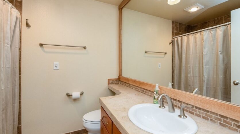 25 N Broadway Unit 303 - Tacoma - Washington - 2 bed, 2 bath rental property