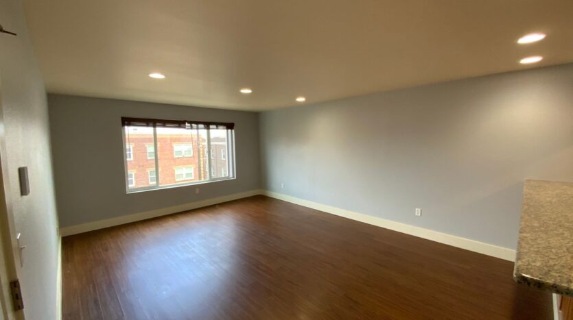 25 N Broadway Unit 303 - Tacoma - Washington - 2 bed, 2 bath rental property