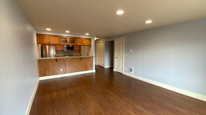 25 N Broadway Unit 303 - Tacoma - Washington - 2 bed, 2 bath rental property