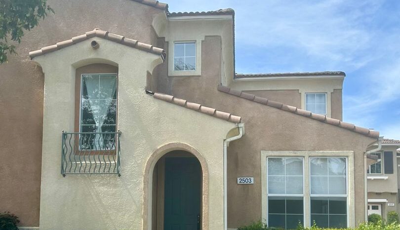 2503 Villamonte Court - Camarillo - California - 3 bed, 2.5 bath rental property