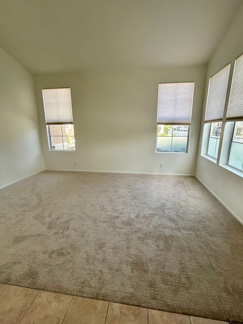 2503 Villamonte Court - Camarillo - California - 3 bed, 2.5 bath rental property