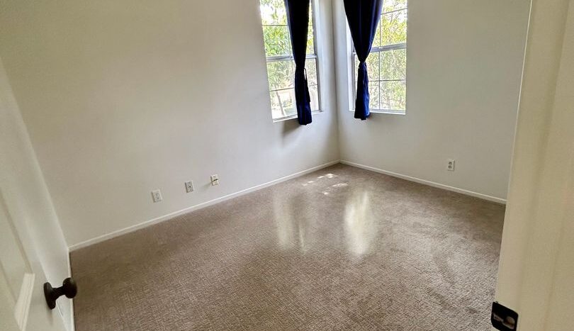 2503 Villamonte Court - Camarillo - California - 3 bed, 2.5 bath rental property