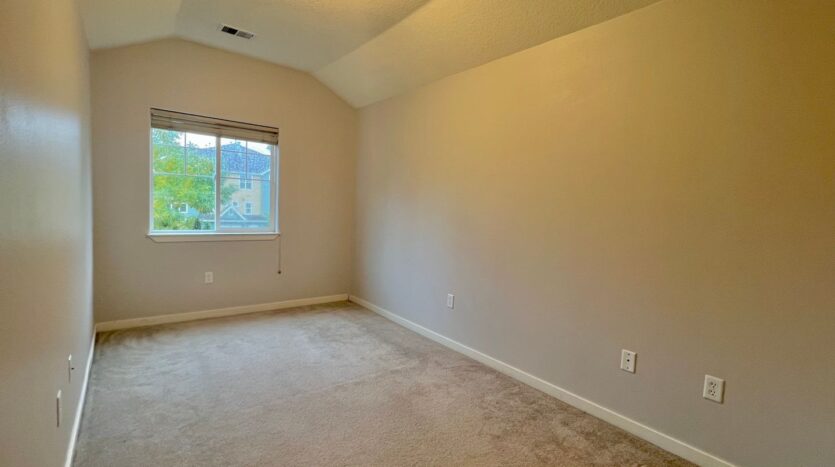 2534 NW 1st Drive  - Gresham - Oregon - 3 bed, 2.5 bath rental property