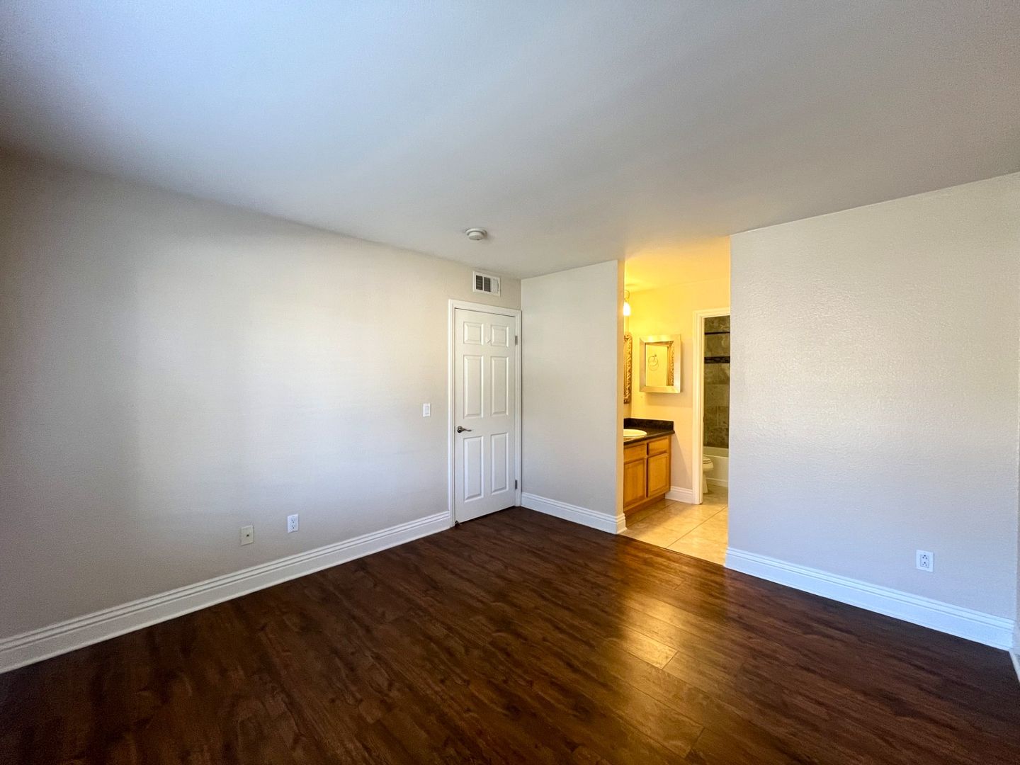 2550 San Gabriel Way #104 - Corona - California - 2 bed, 2 bath rental property