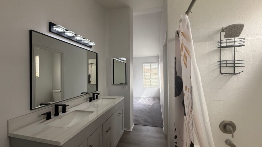 2624 Via Verona - Lancaster - California - 3 bed, 3 bath rental property