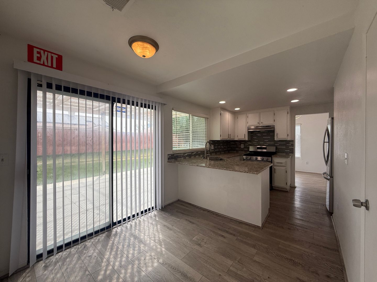 2624 Via Verona - Lancaster - California - 3 bed, 3 bath rental property