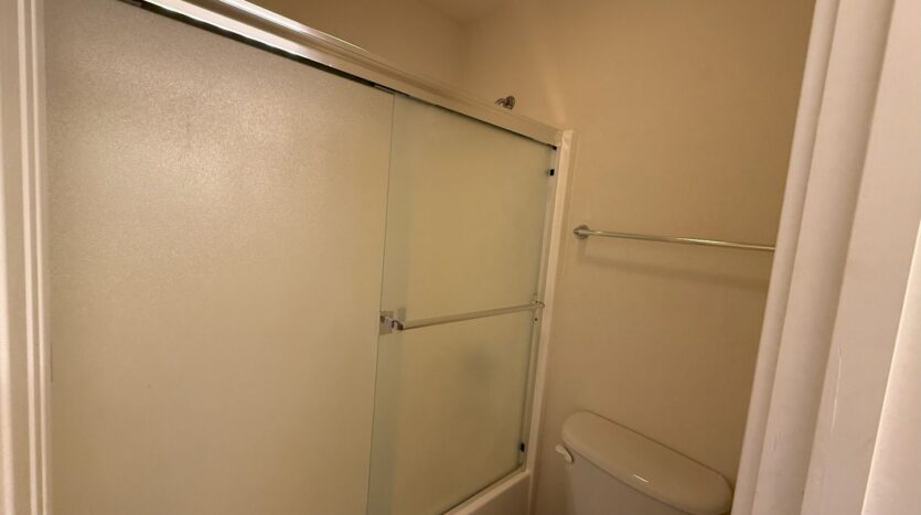 2636 SW Cascade Mountain Lane - Redmond - Oregon - 3 bed, 2.5 bath rental property