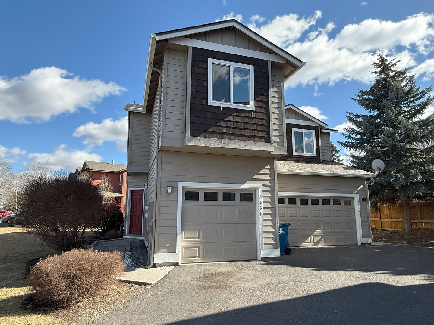 2636 SW Cascade Mountain Lane - Redmond - Oregon - 3 bed, 2.5 bath rental property