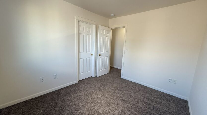 2636 SW Cascade Mountain Lane - Redmond - Oregon - 3 bed, 2.5 bath rental property