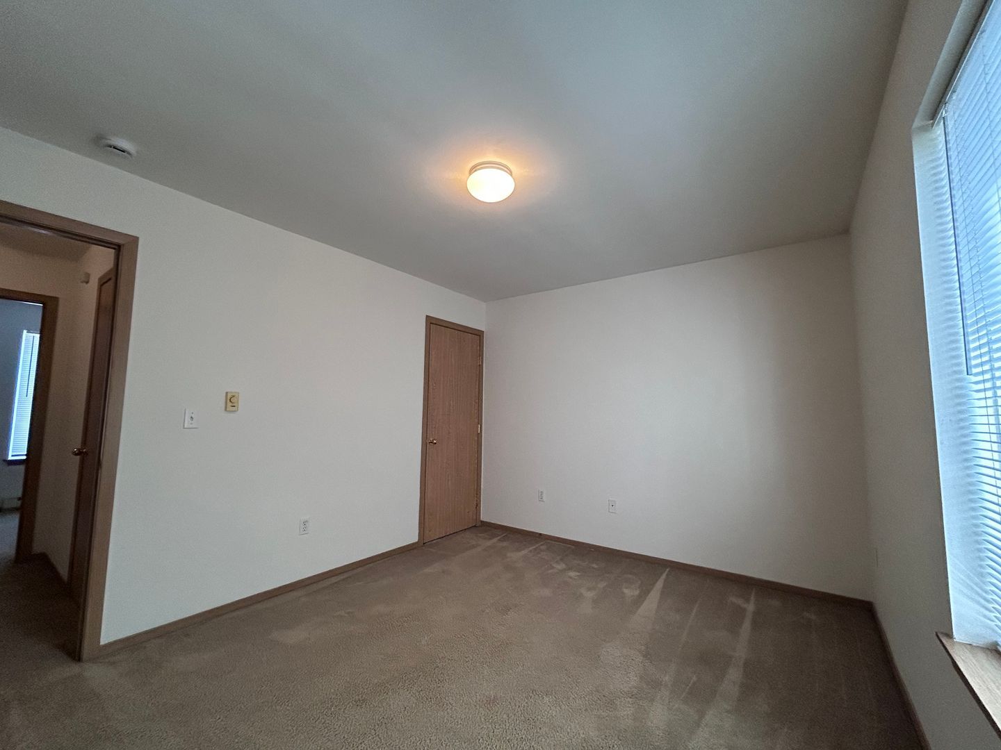2719 - 2723 West Maplewood Avenue - Bellingham - Washington - 2 bed, 1 bath rental property