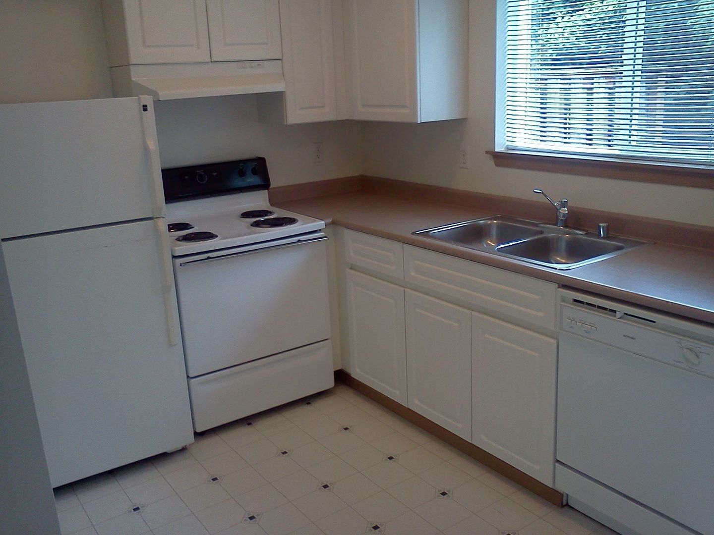 2719 - 2723 West Maplewood Avenue - Bellingham - Washington - 2 bed, 1 bath rental property