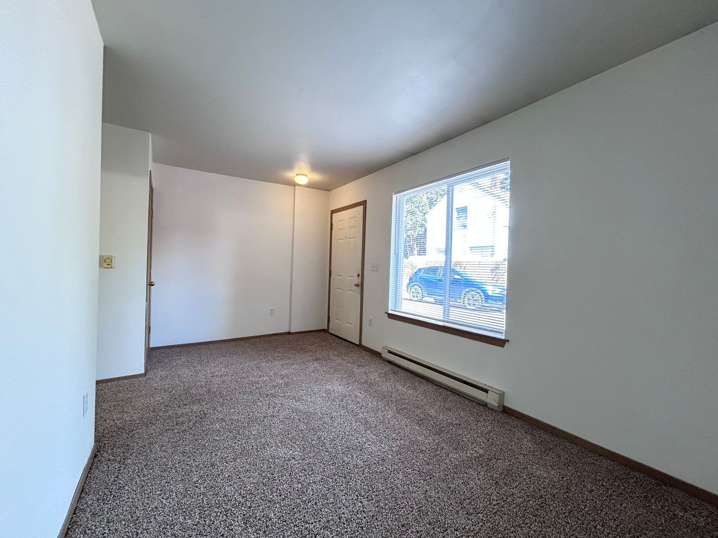 2719 - 2723 West Maplewood Avenue - Bellingham - Washington - 2 bed, 1 bath rental property
