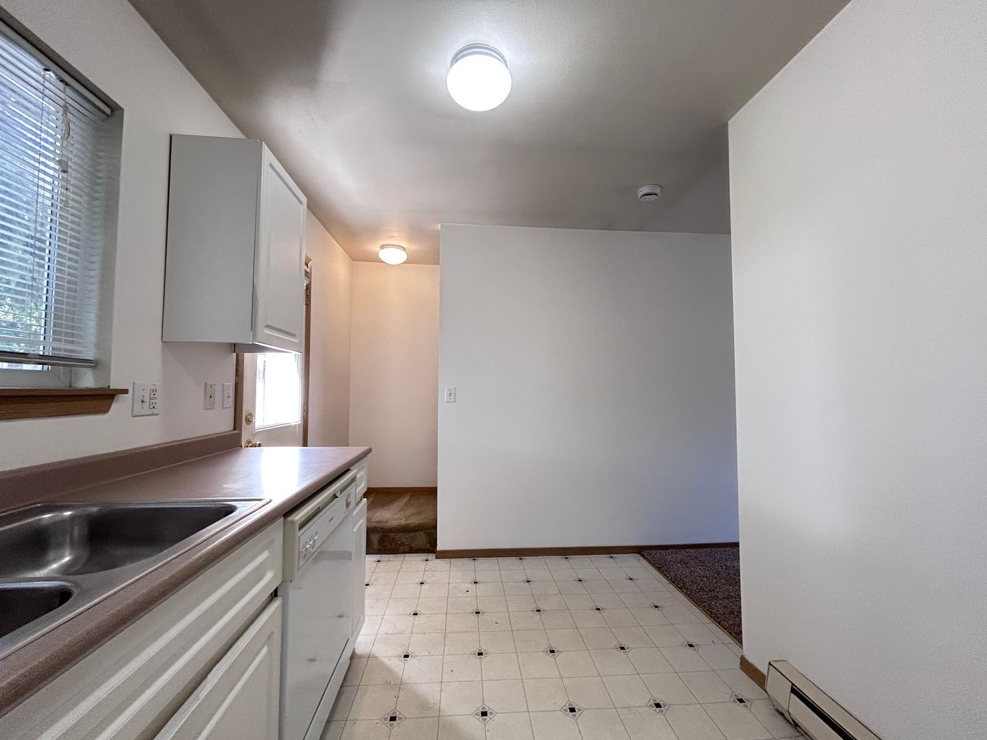 2719 - 2723 West Maplewood Avenue - Bellingham - Washington - 2 bed, 1 bath rental property