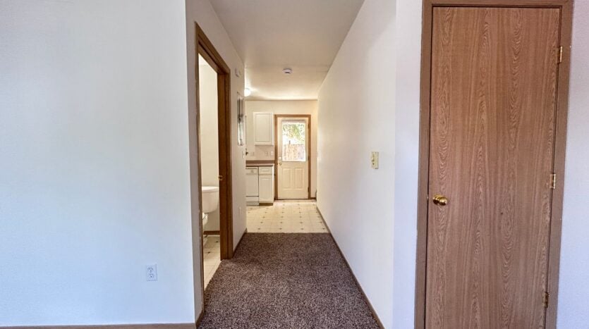 2719 - 2723 West Maplewood Avenue - Bellingham - Washington - 2 bed, 1 bath rental property