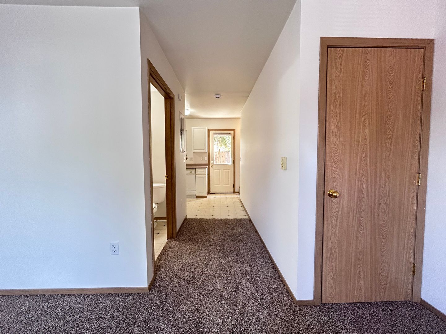 2719 - 2723 West Maplewood Avenue - Bellingham - Washington - 2 bed, 1 bath rental property