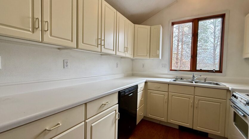 275 2nd Street - 1 - Prineville - Oregon - 2 bed, 1 bath rental property