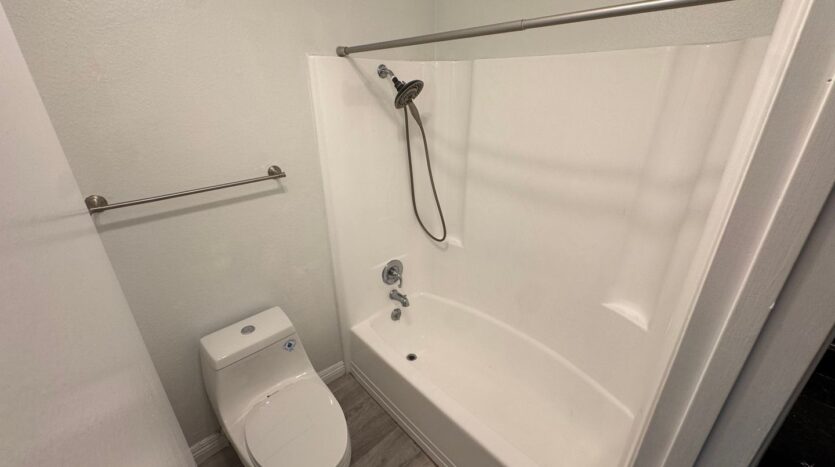 278 N. Wilshire C12 - Anaheim - California - 1 bed, 1 bath rental property