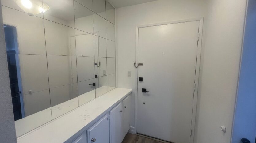 278 N. Wilshire C12 - Anaheim - California - 1 bed, 1 bath rental property