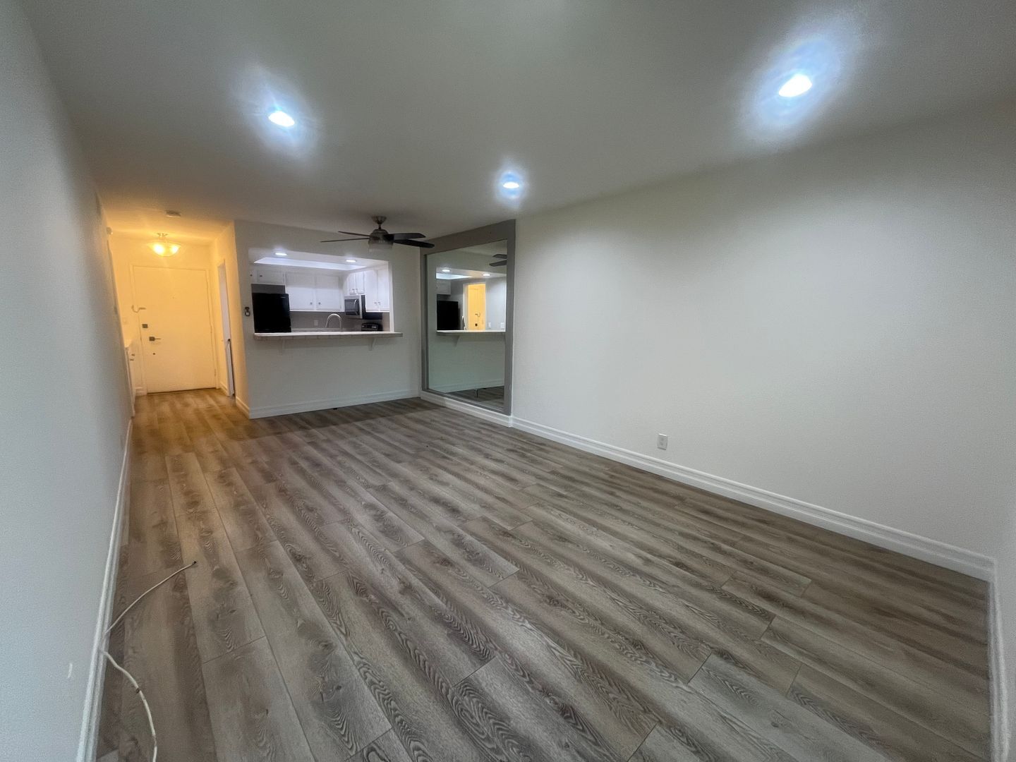 278 N. Wilshire C12 - Anaheim - California - 1 bed, 1 bath rental property