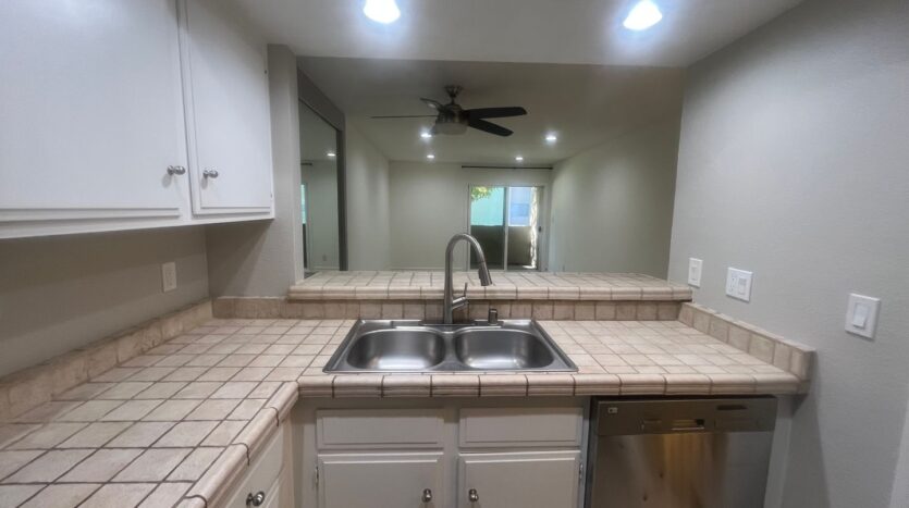 278 N. Wilshire C12 - Anaheim - California - 1 bed, 1 bath rental property