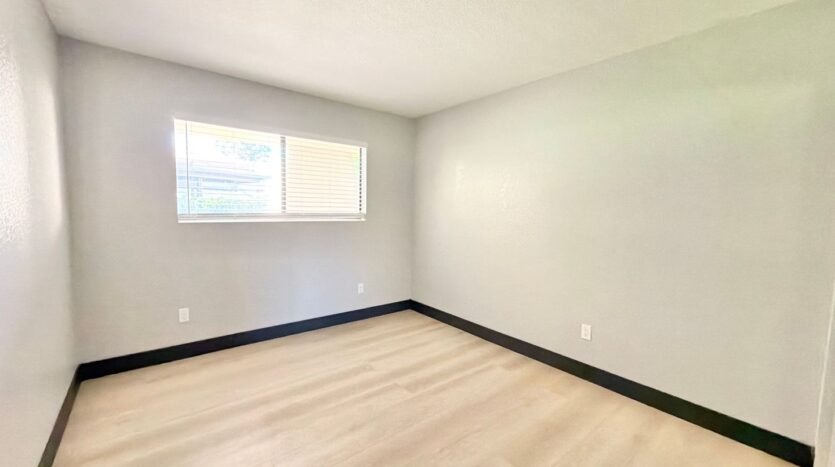 2822 N Auburn Ct #E112 - Palm Springs - California - 1 bed, 1 bath rental property