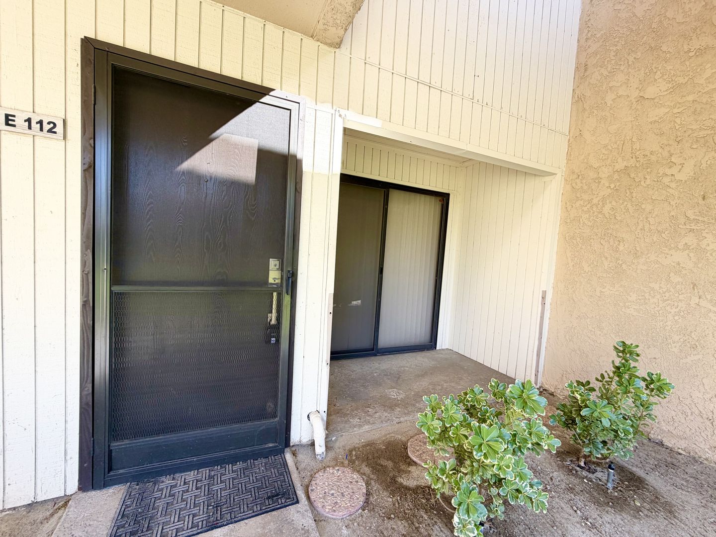 2822 N Auburn Ct #E112 - Palm Springs - California - 1 bed, 1 bath rental property
