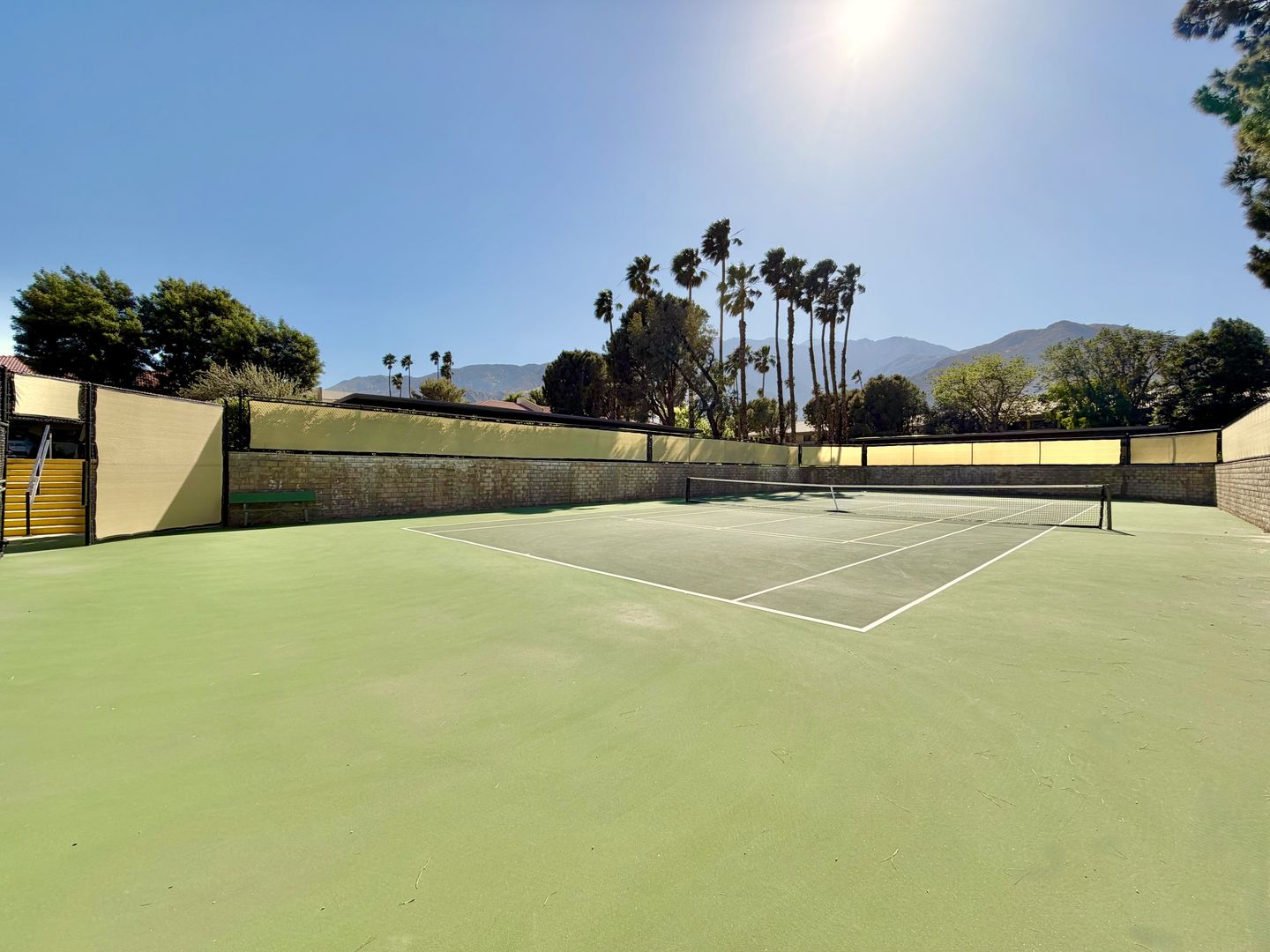 2822 N Auburn Ct #E112 - Palm Springs - California - 1 bed, 1 bath rental property