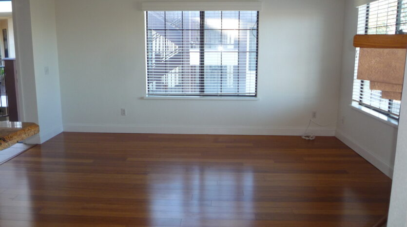 2828 Famosa Blvd. #209 - San Diego - California - 2 bed, 2 bath rental property