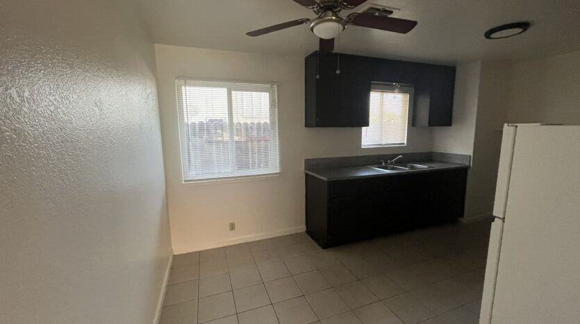 2856 Del Paso Blvd - Sacramento - California - 2 bed, 1 bath rental property