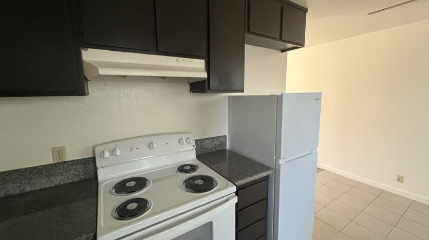 2856 Del Paso Blvd - Sacramento - California - 2 bed, 1 bath rental property