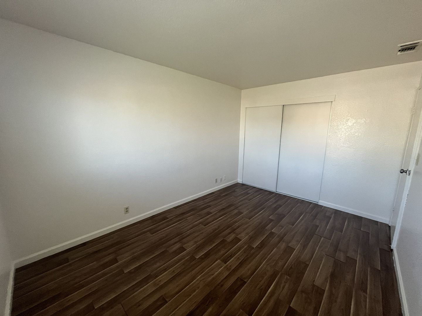 2856 Del Paso Blvd - Sacramento - California - 2 bed, 1 bath rental property