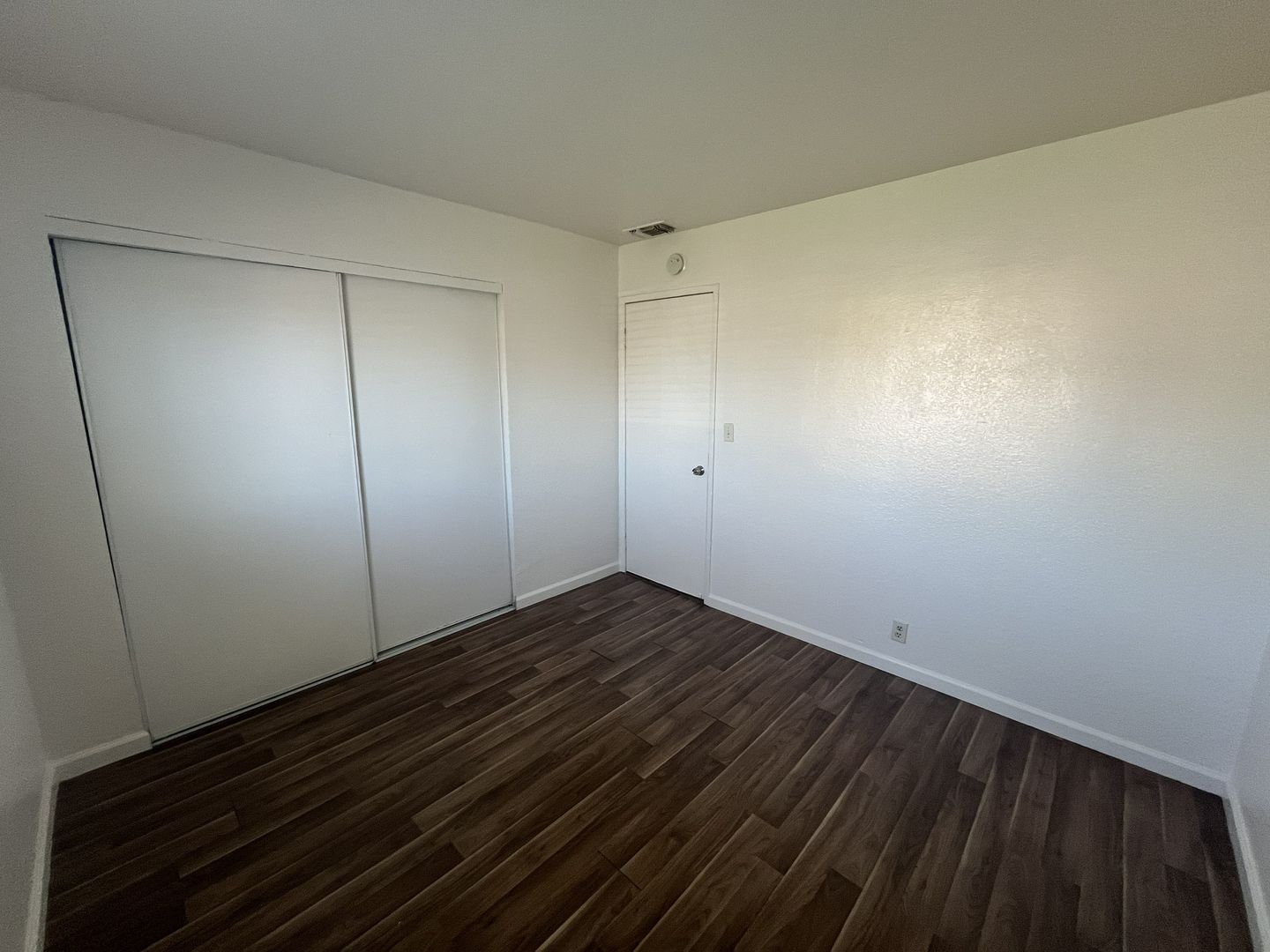 2856 Del Paso Blvd - Sacramento - California - 2 bed, 1 bath rental property