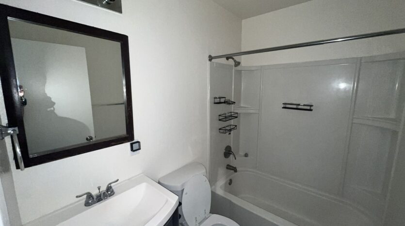 2856 Del Paso Blvd - Sacramento - California - 2 bed, 1 bath rental property