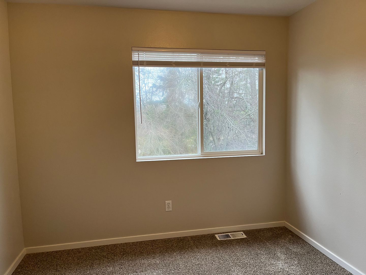 2904 Lincoln Street - Bellingham - Washington - 3 bed, 2 bath rental property