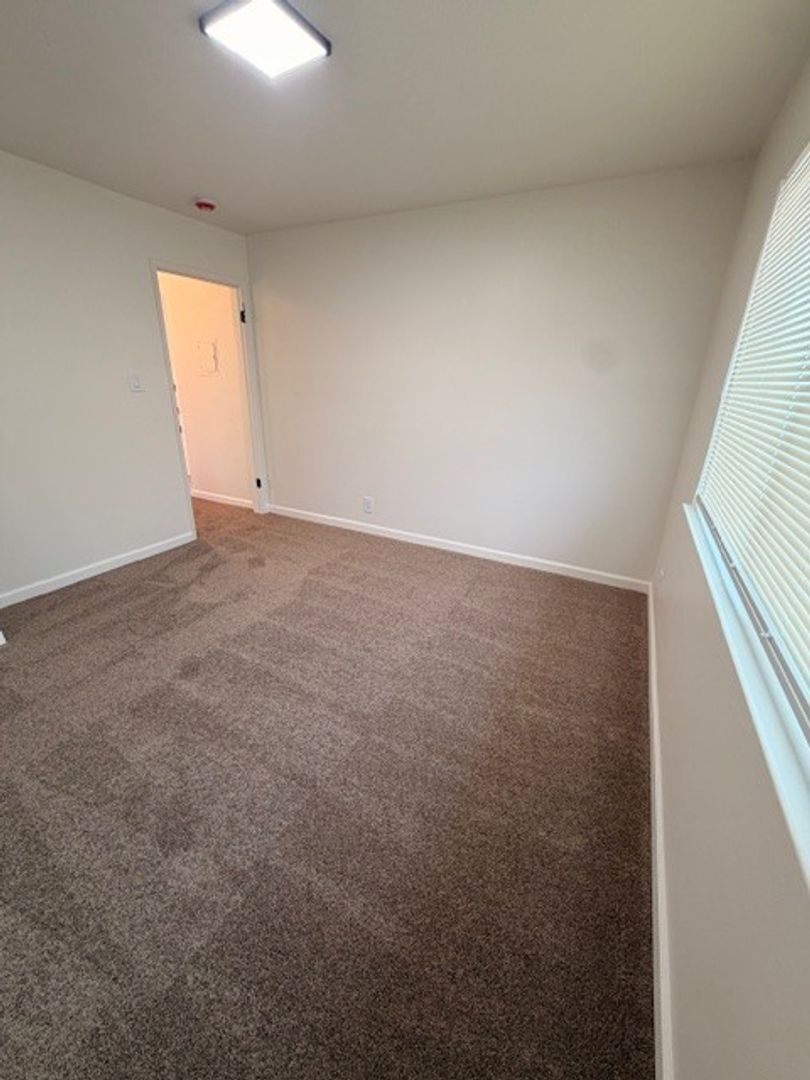 29163 Dixon Street - Hayward - California - 2 bed, 1 bath rental property