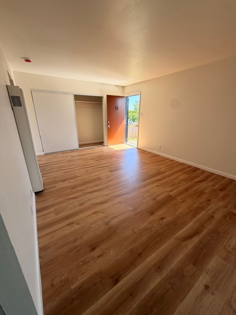 29163 Dixon Street - Hayward - California - 2 bed, 1 bath rental property