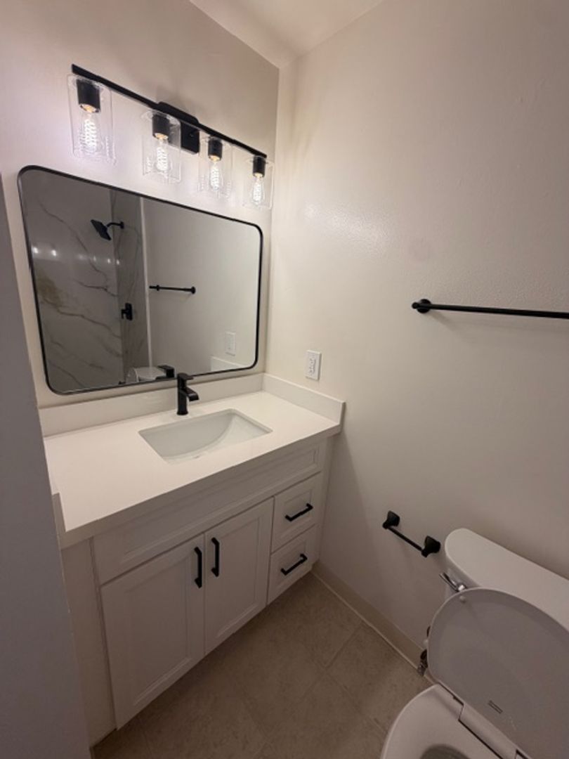 29163 Dixon Street - Hayward - California - 2 bed, 1 bath rental property