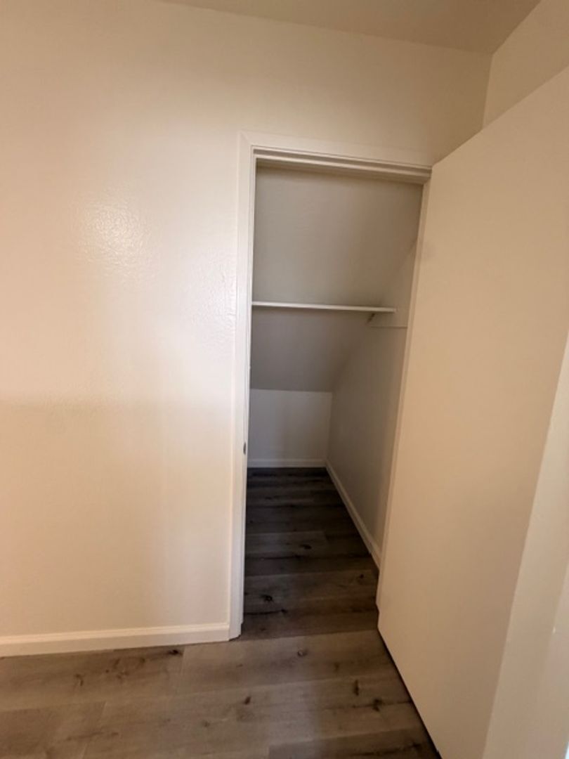29163 Dixon Street - Hayward - California - 2 bed, 1 bath rental property