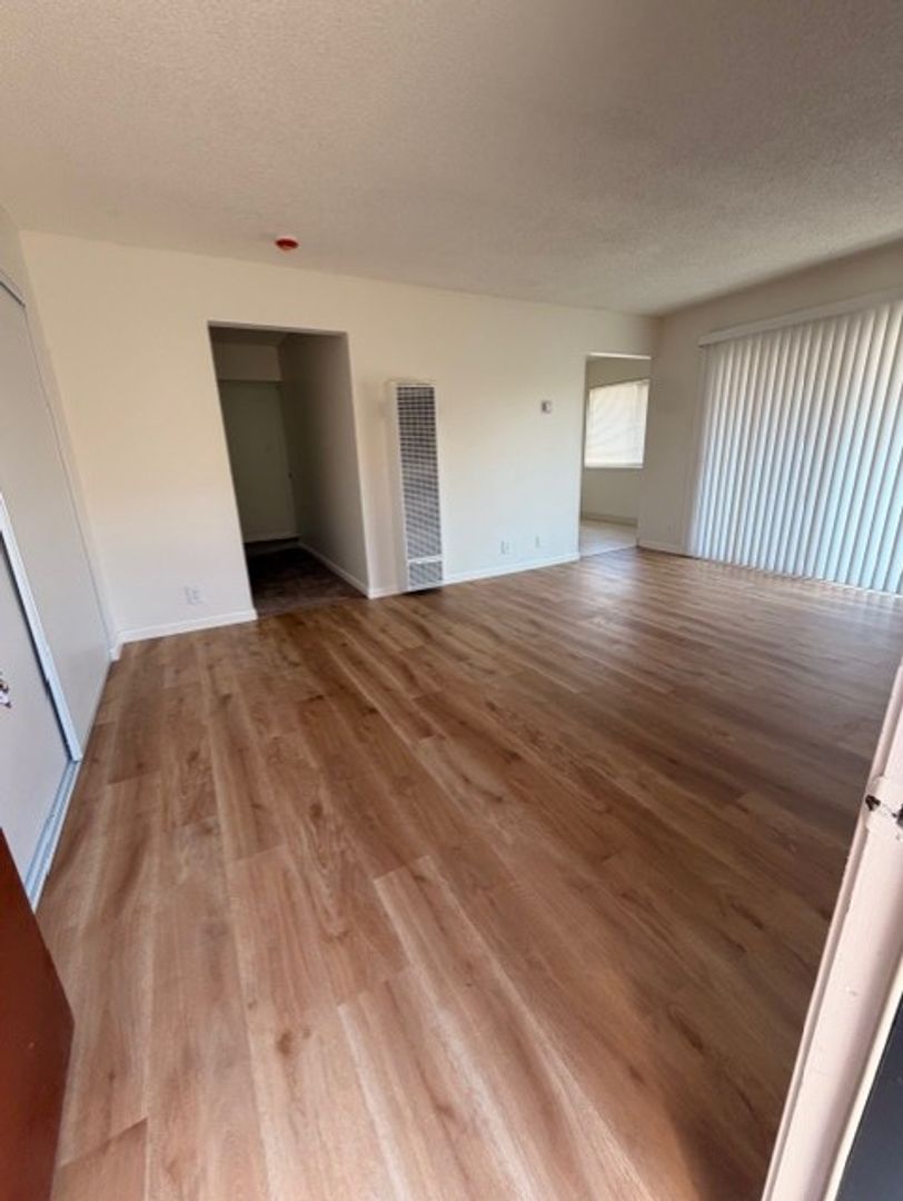 29163 Dixon Street - Hayward - California - 2 bed, 1 bath rental property