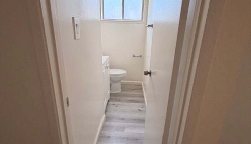 29163 Dixon Street - Hayward - California - 2 bed, 1 bath rental property